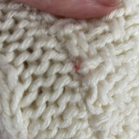 Dynamite Vintage Wool/Acrylic blend Chinky Cream Sweater Size M - Picture 8 of 13